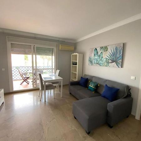 Apartamento Junto Al Puerto Deportivo De Estepona Kültér fotó